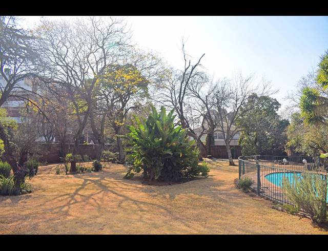3 BEDROOM HOUSE FOR SALE IN MELROSE NORTH